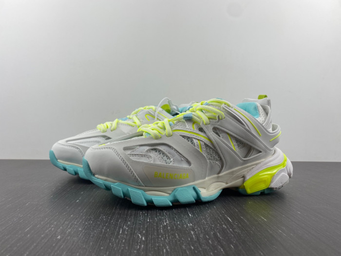 Ba*len*cia*ga track 8000051