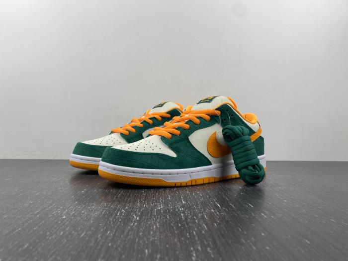 nike sb dunk low legion pine kumquat 304292-383