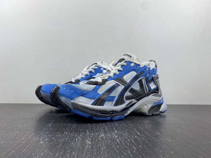 Ba*len*cia*ga runner sneaker