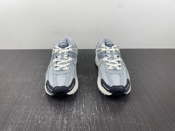 nike zoom vomero 5 fd9919-001