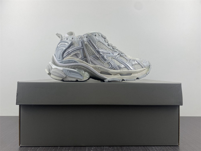 Ba*len*cia*ga runner 8000018