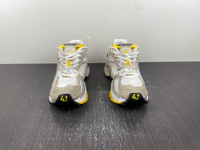Ba*len*cia*ga runner sneaker