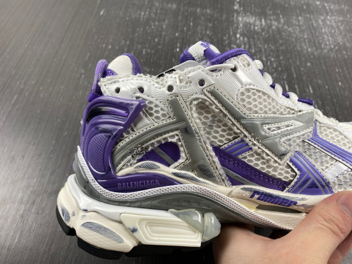 Ba*len*cia*ga runner sneaker