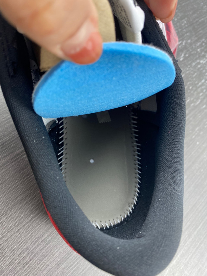 air jordan 1 retro low og black toe cz0790-106