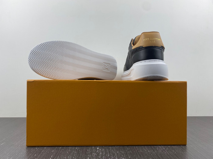 lv snekaers l0000100