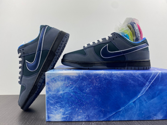 nike sb dunk low “blue lobster” 313170-342