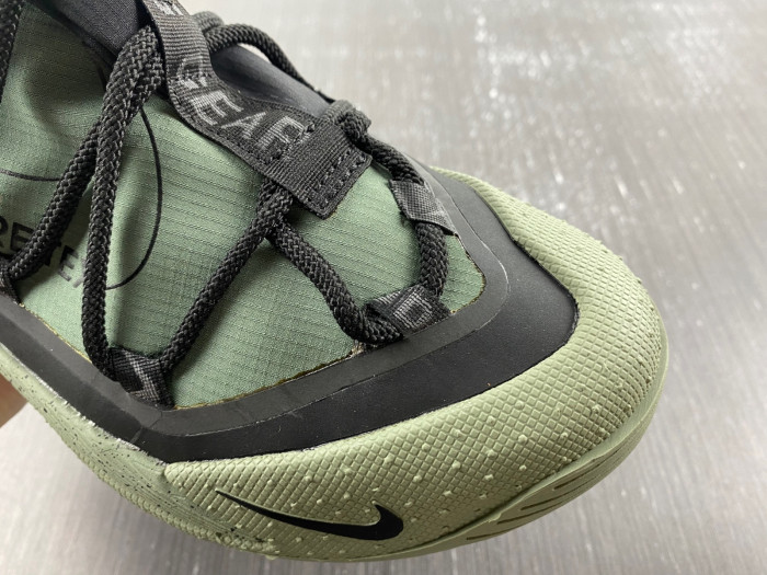 nike acg air terra antarktik