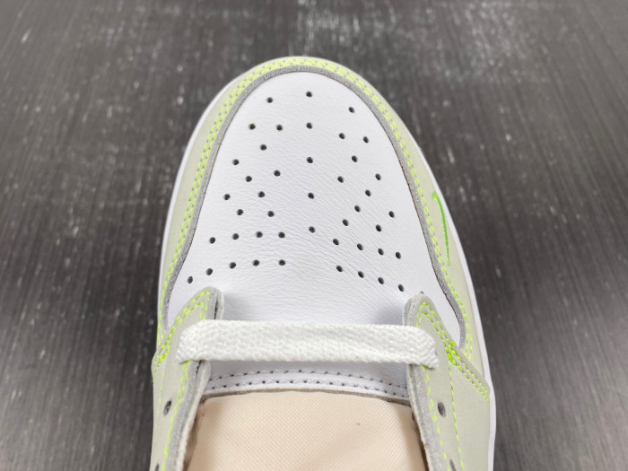 air jordan 1 retro low white ghost green black dm7837-103