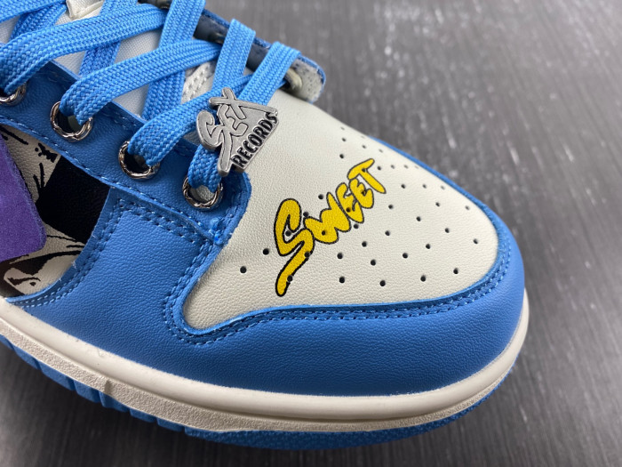 nike dunk low chrome hearts