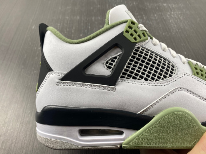 air jordan 4 wmns “oil green” aq9129-103