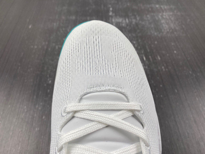 nike kobe 8 protro “radiant emerald” fq3549-101