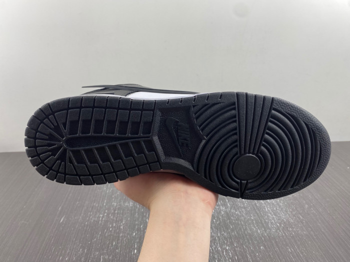 nike dunk low twist panda (women