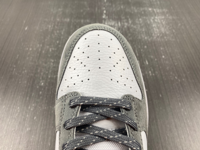 nike dunk low “smoke grey” fv0389-100
