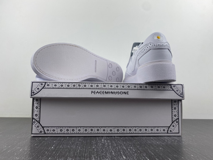 nike kwondo 1 g-dragon peaceminusone triple white dh2482-100