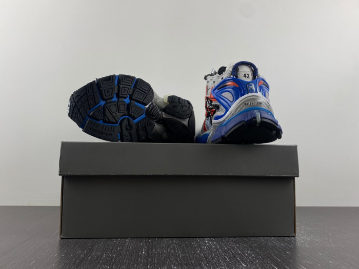 Ba*len*cia*ga runner sneaker