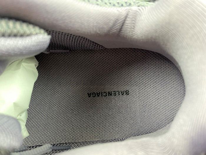 Ba*len*cia*ga track 80000233