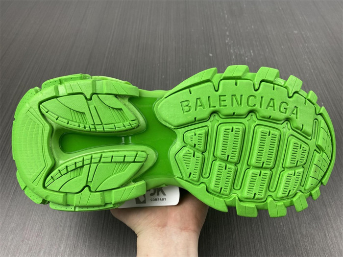 Ba*len*cia*ga track 8000003