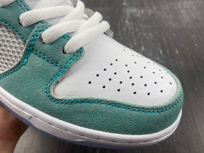 nike dunk sdcai*nike sb low fd2562-400