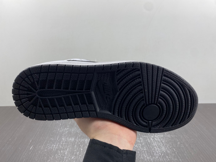 air jordan 1 mid “white/black” dq8426-132