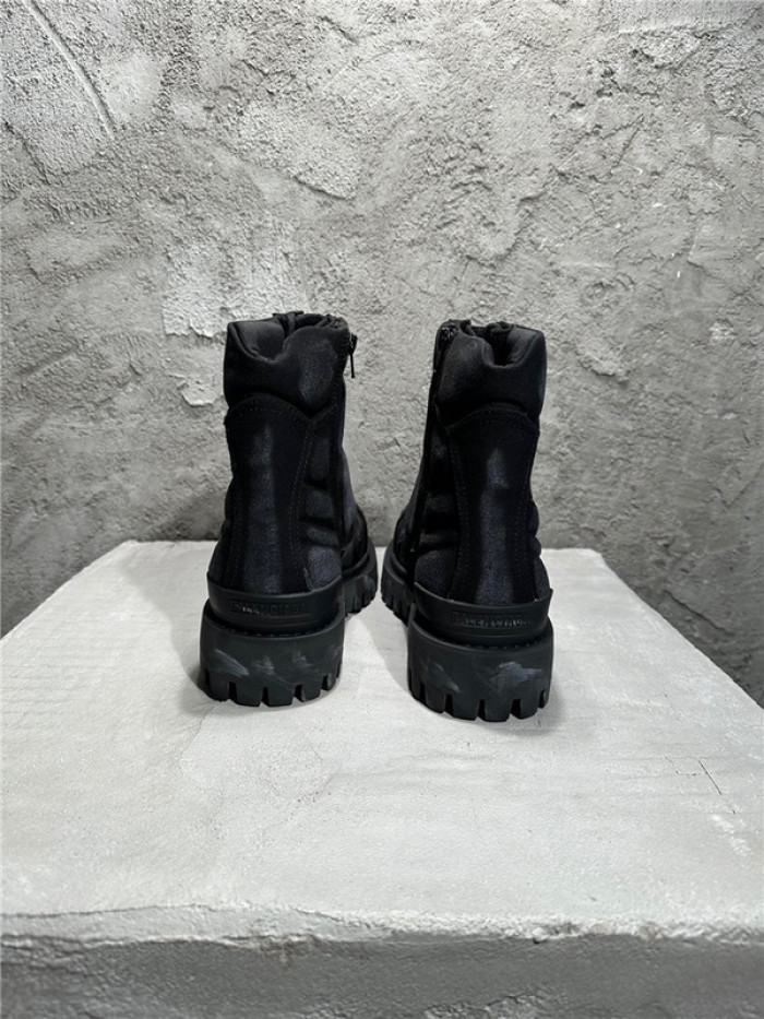 Ba*len*cia*ga boots 80000251