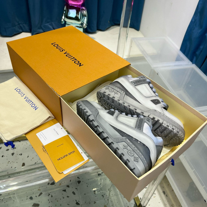 lv snekaers l0000245