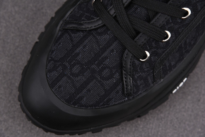 dio* sneakers t0000-035