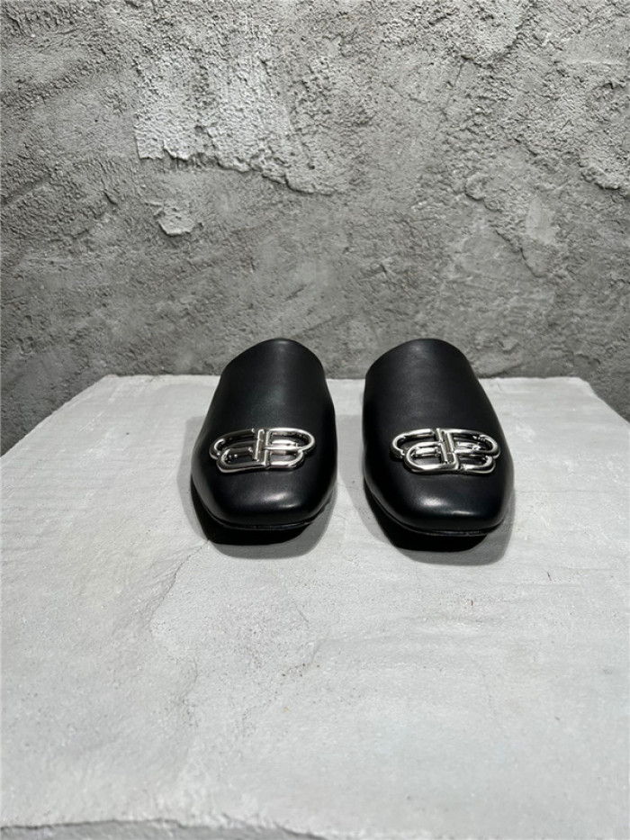 balenciag* sandal bs47