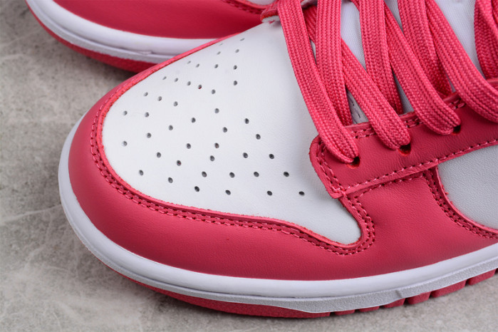 nike sb dunk low “raspberry red” dd1503-111