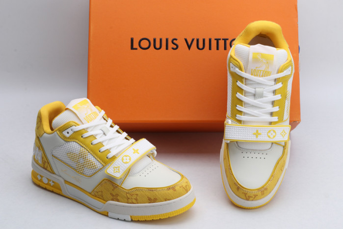 lv snekaers l000057