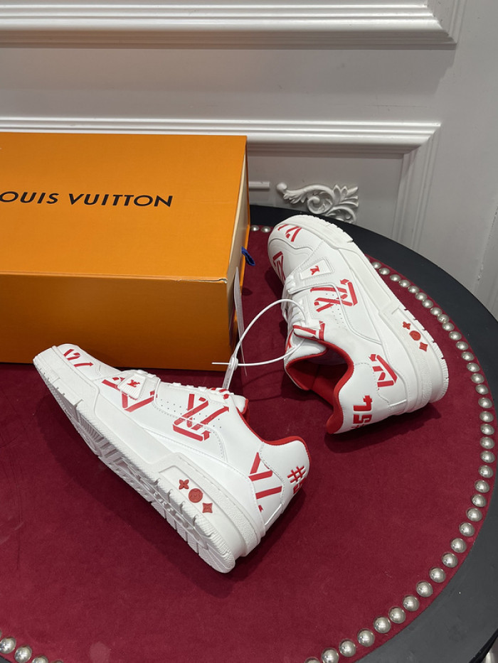 lv snekaers l000066