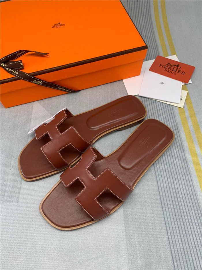 herme* sandal 57
