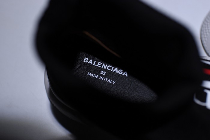 logo speed trainer sneakers 1000004