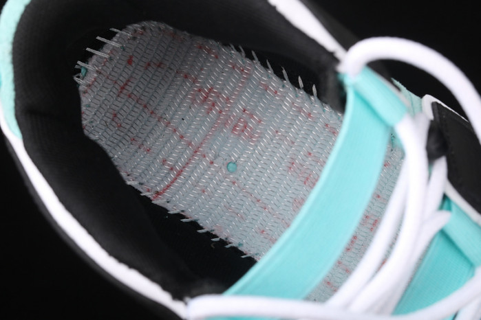 nike air more uptempo gs 