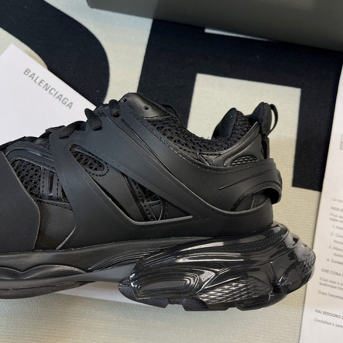 Ba*len*cia*ga track sneaker