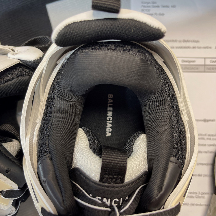 Ba*len*cia*ga track sneaker