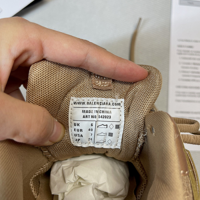 Ba*len*cia*ga track sneaker