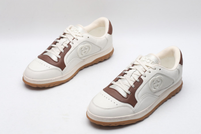 G*u*i* trainer sneaker93