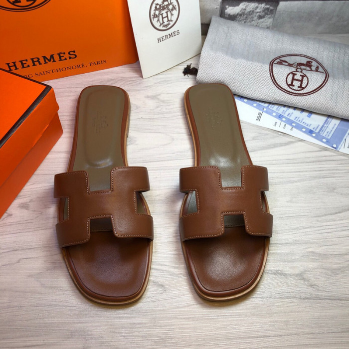 herme* sandal 58