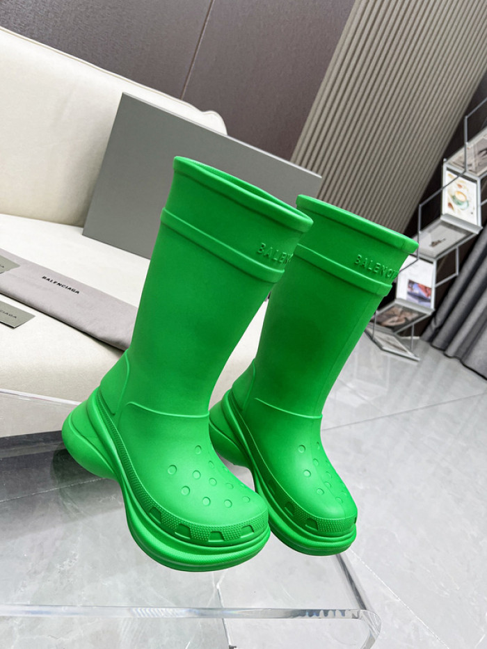 ba*len*cia*ga x Cr*0*s chunky rubber boots b06