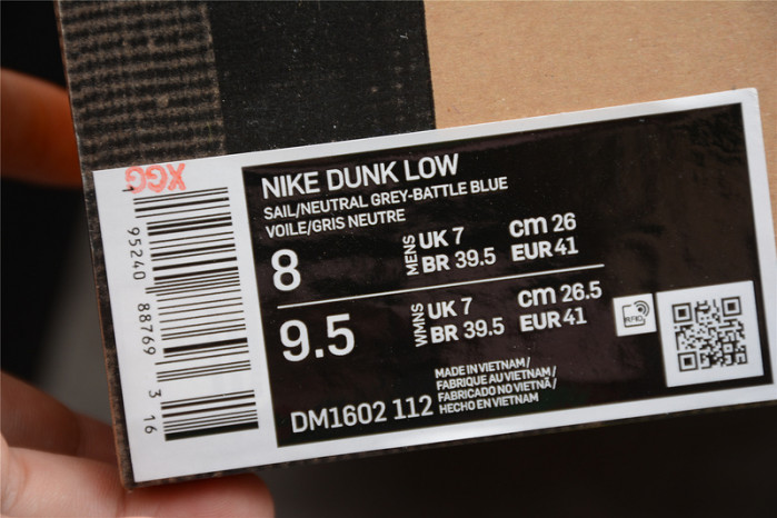 dunk low “10 of 50” dm1602-112