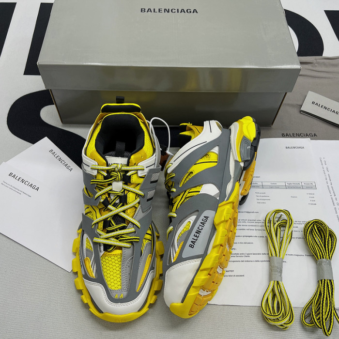 Ba*len*cia*ga track sneaker
