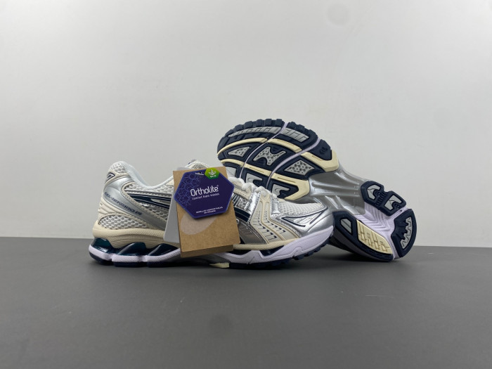 As*ic*s sneakers 1203a019