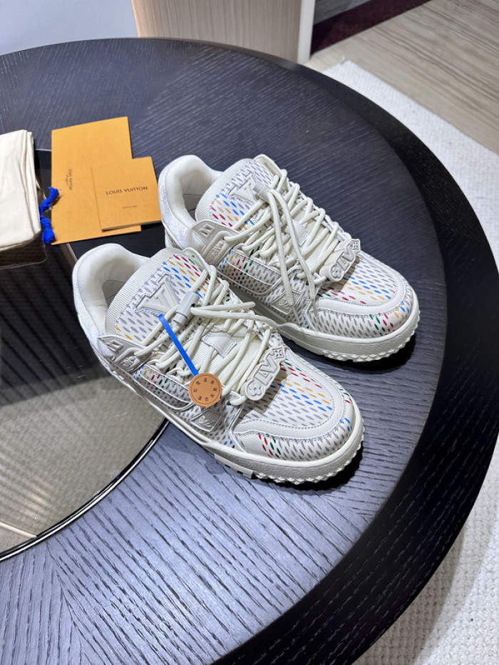 lv snekaers l0000166