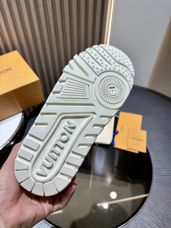 lv snekaers l0000166