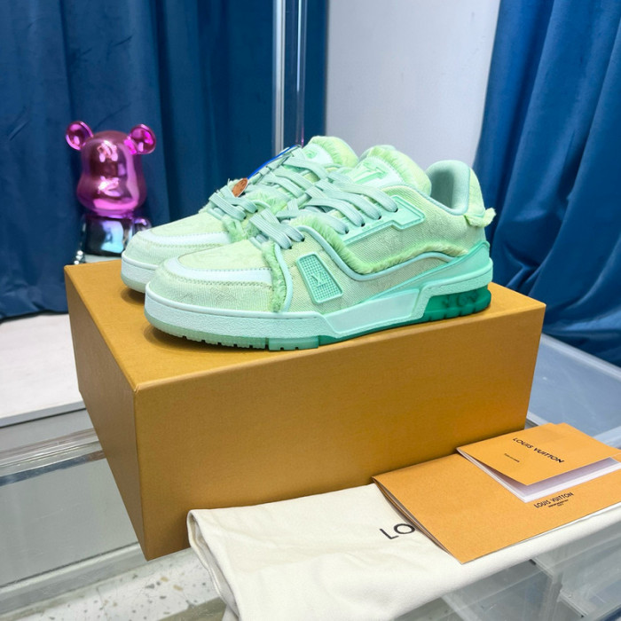 lv snekaers l0000259