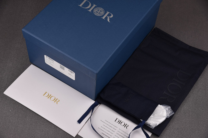 dio* b57 sneakers d5703