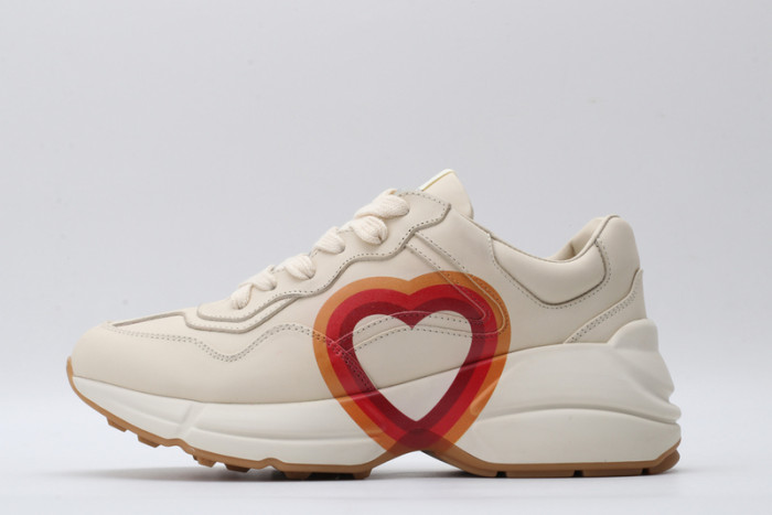 G*u*i* rhyton sneaker