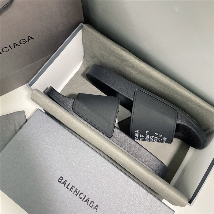 balenciag* sandal bs42