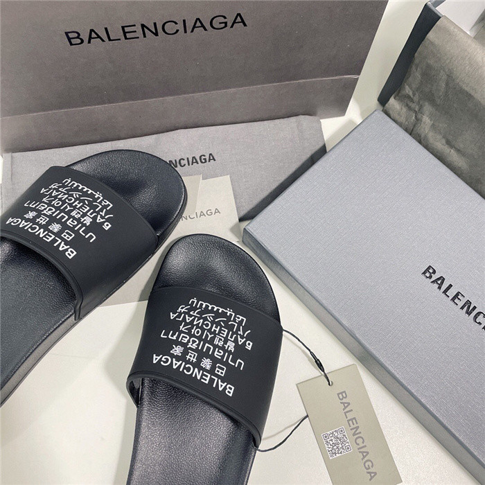 balenciag* sandal bs42