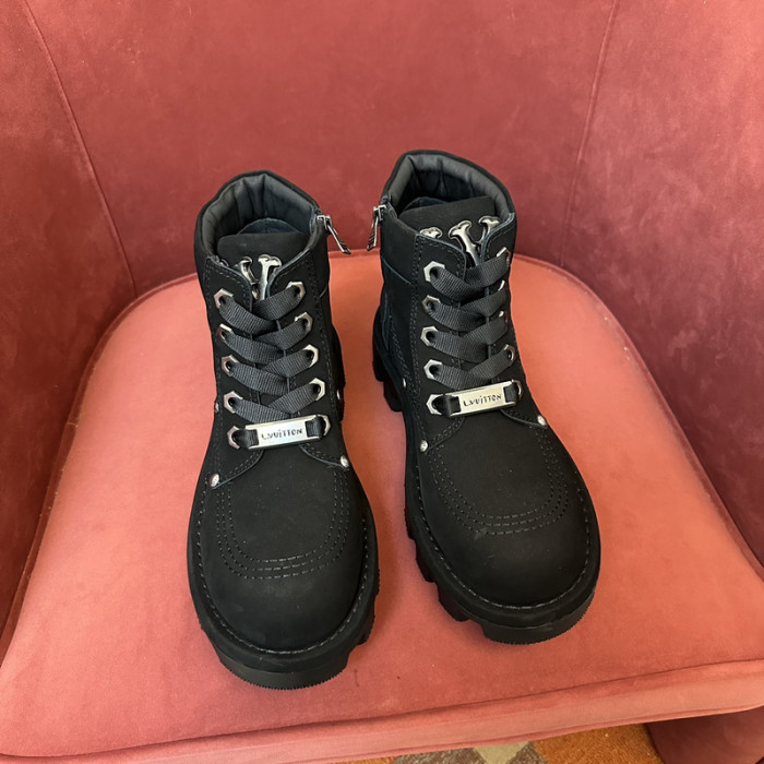 lv snekaers l0000348